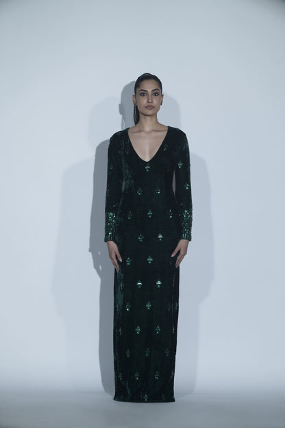 EMIRA Gown