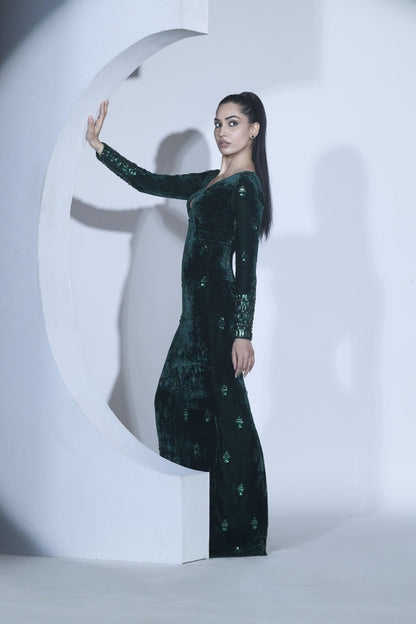EMIRA Gown